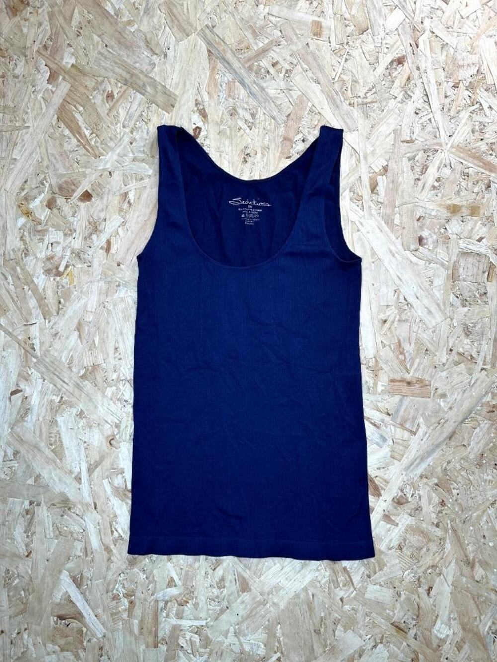 Seductions Seamless Ribbed Tank Top Womens Size S/M Navy Blue Scoop Neck Stretch